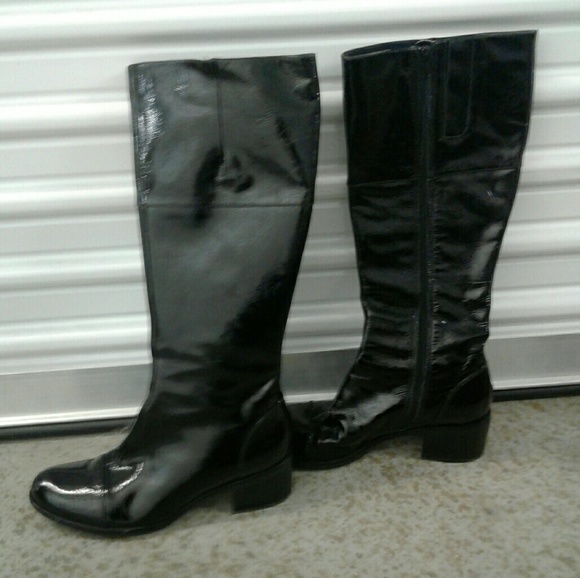 ecco patent leather boots